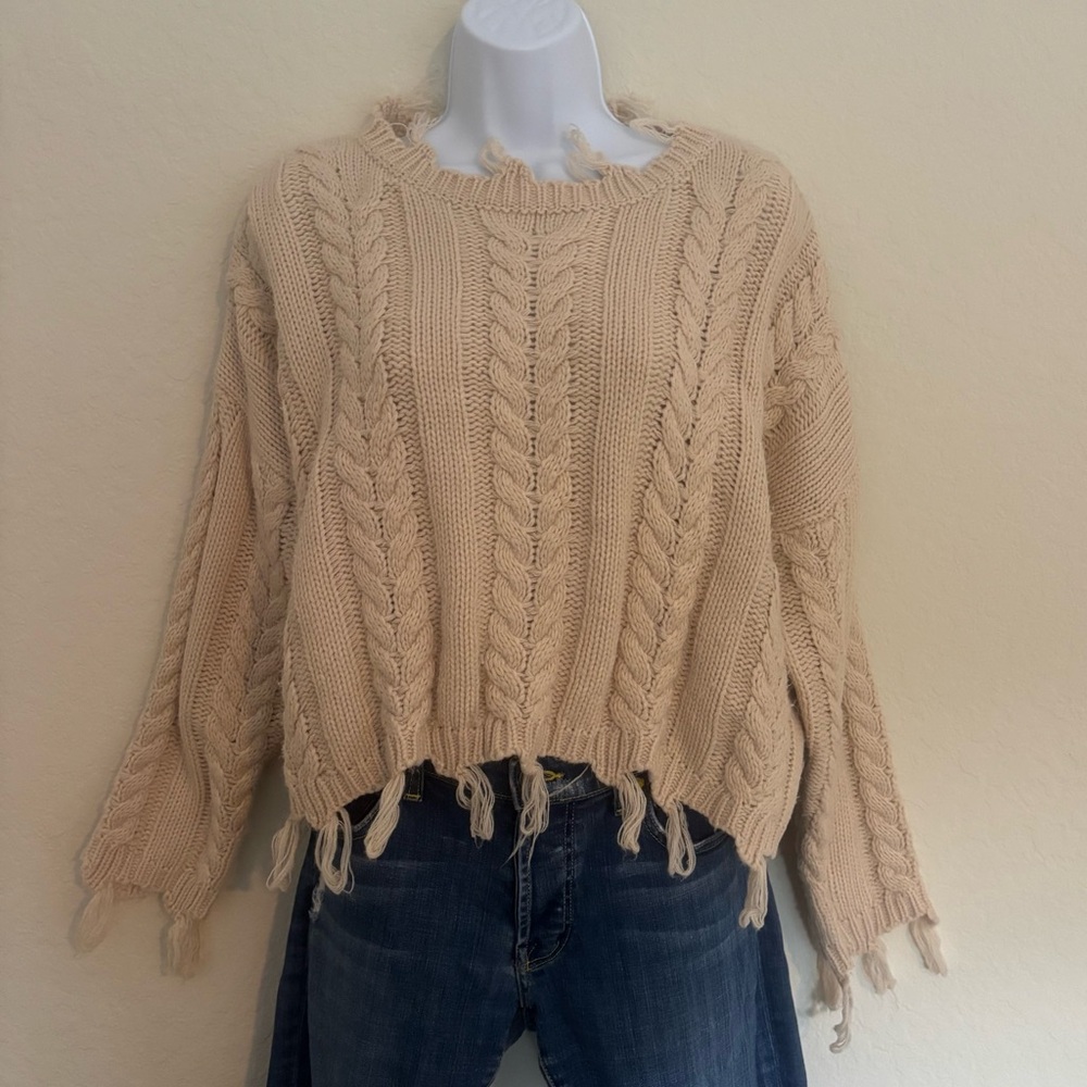 Altar’d State Cable Knit Fringe Cropped Sweater Small